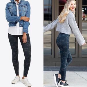 NWT Spanx Seamless Camo Leggings